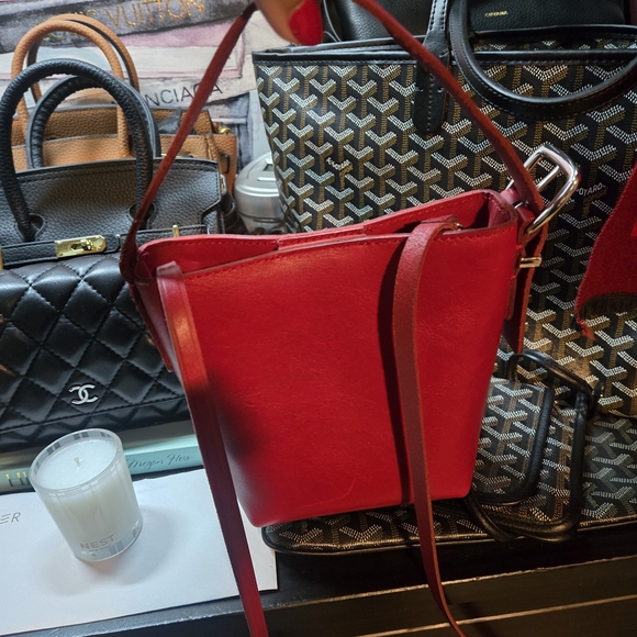 Madewell Deep Red Leather Micro Crossbody Bucket Bag - Picture 2 of 6